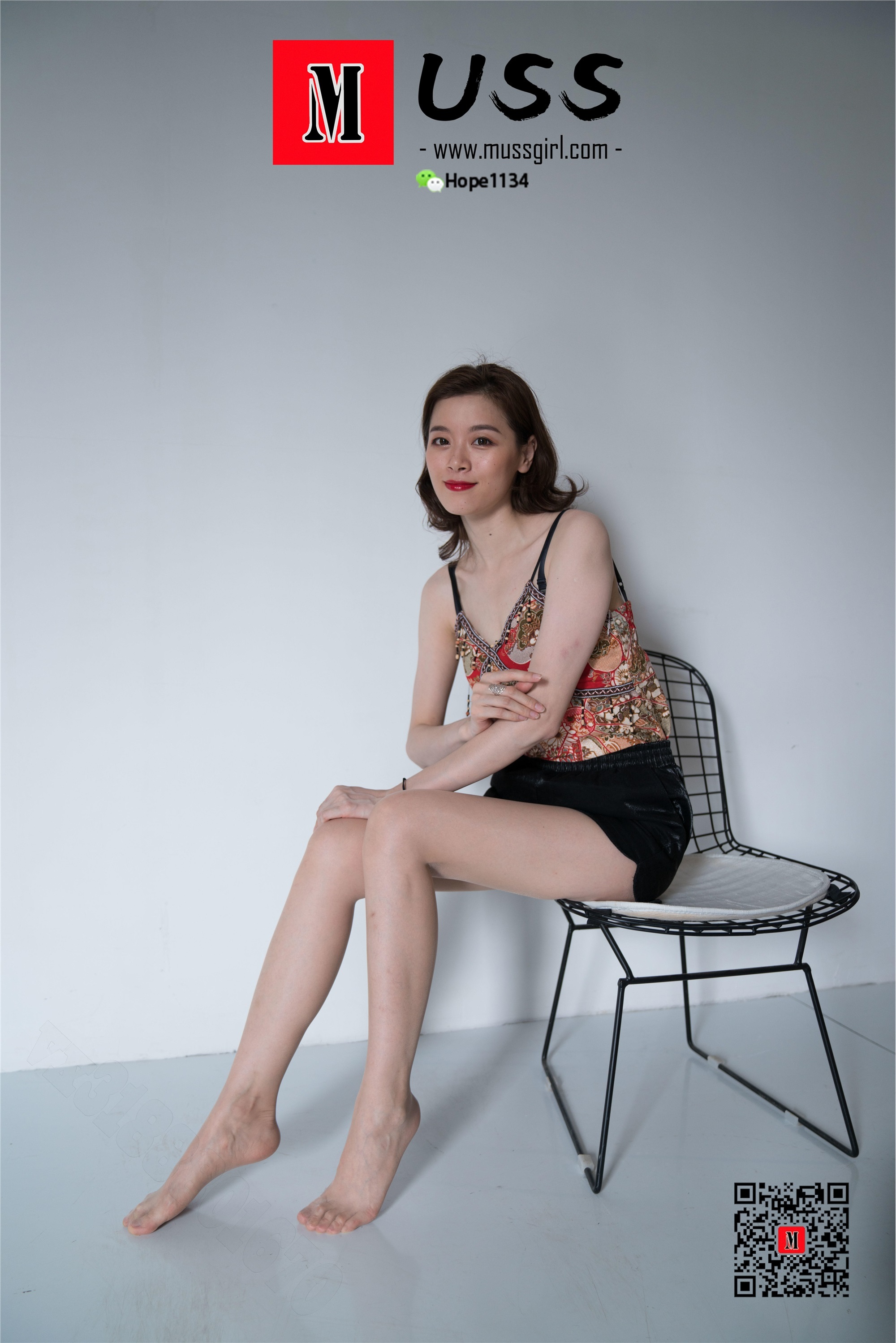 MussGirl慕丝女郎  NO.042 摄影与丝－model陈（足部特辑）